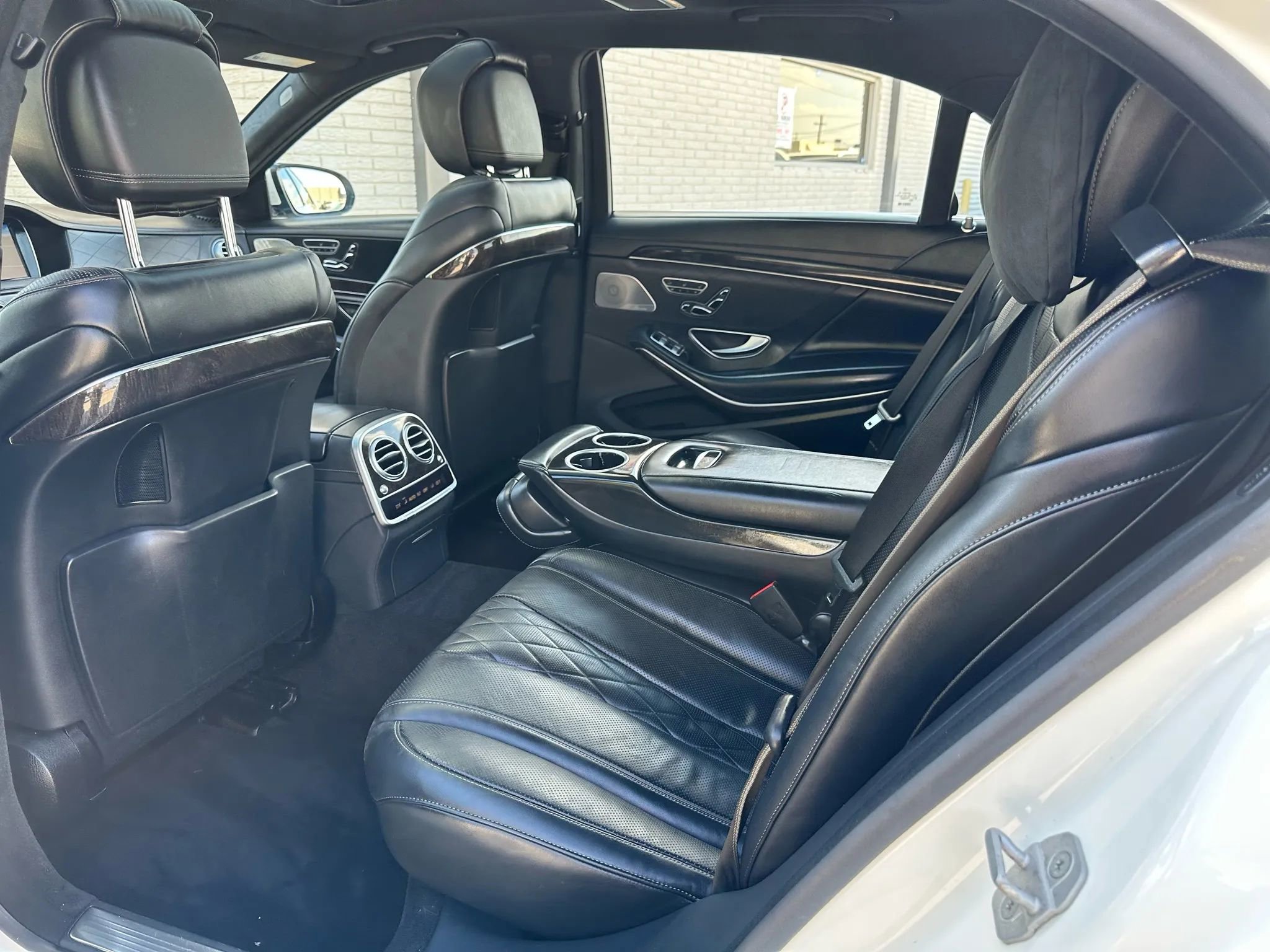 Used 2015 Mercedes-Benz S 550 4MATIC Sedan image 20