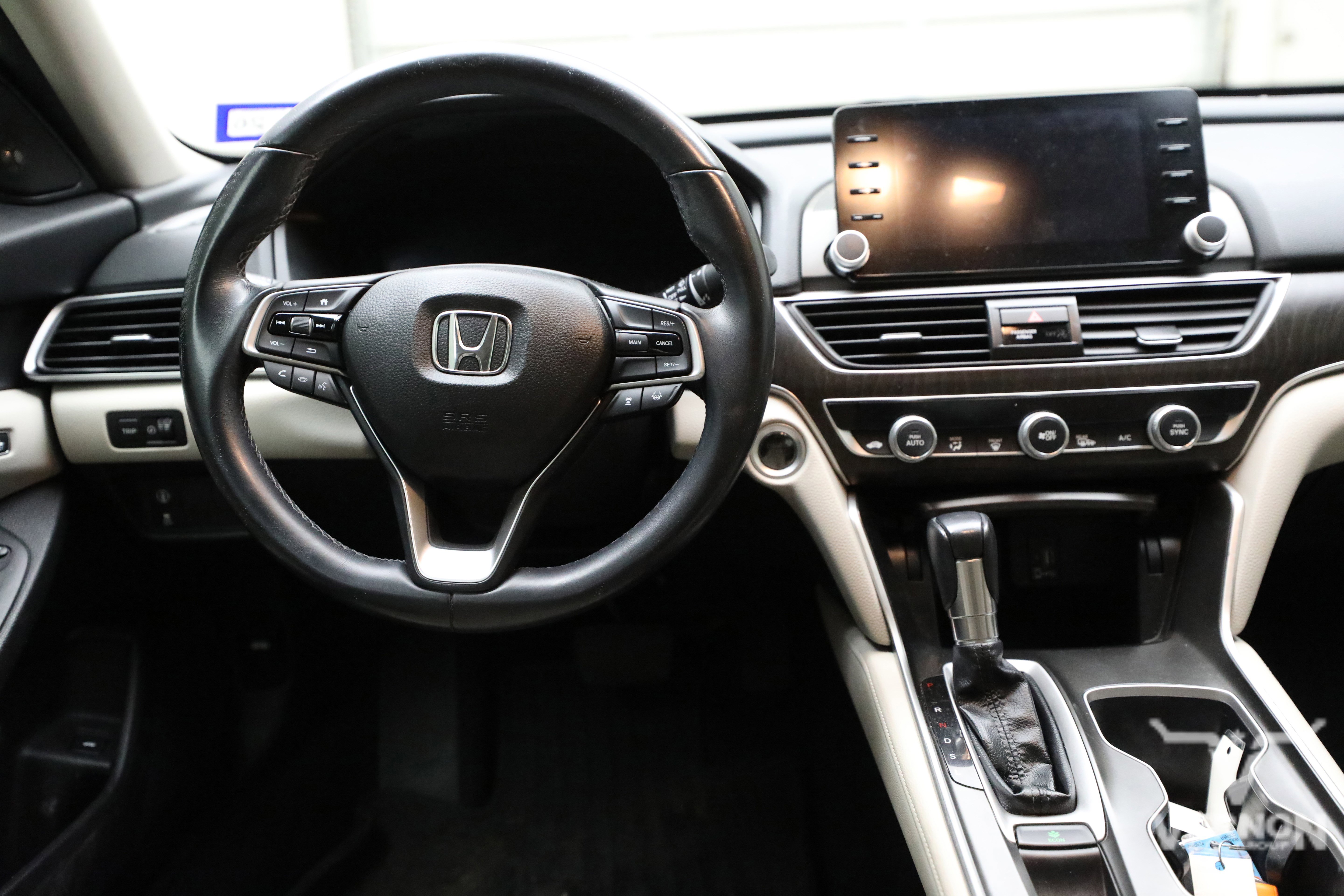 Used 2019 Honda Accord EX-L image 9