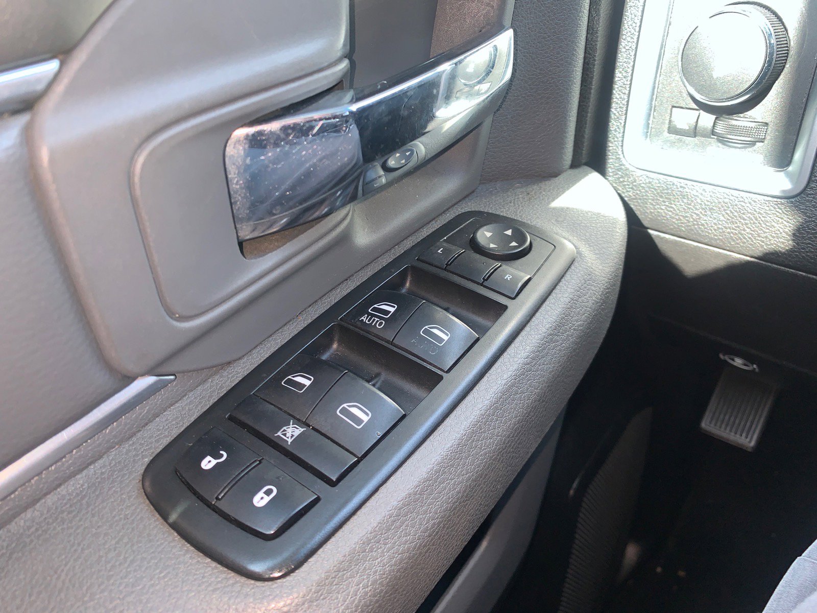 Used 2013 RAM 1500 Big Horn AWD/4WD image 14