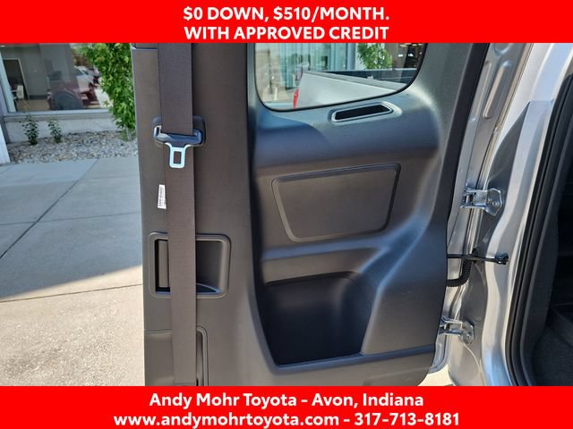 Used 2017 Toyota Tacoma SR RWD image 28