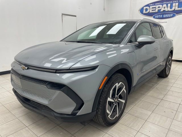 New 2026 Chevrolet Equinox EV LT image 17