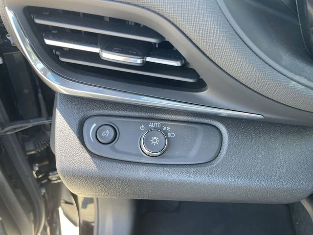 Certified 2024 Buick Envista Preferred image 33