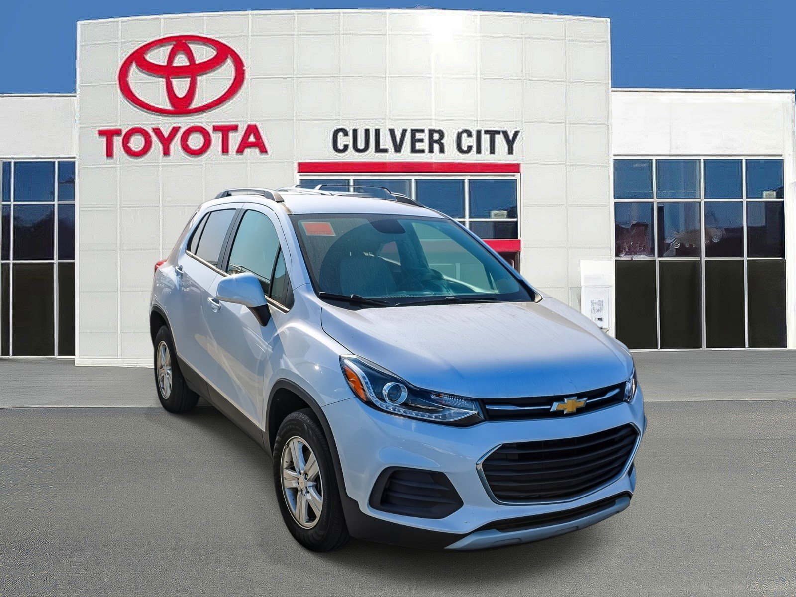Used 2022 Chevrolet Trax LT w/ LT Convenience Package