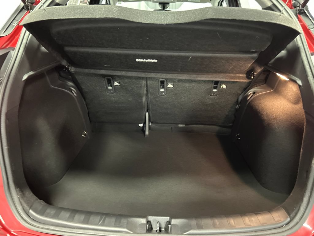 Used 2023 Nissan Kicks SR w/ SR Premium Package FWD image 22