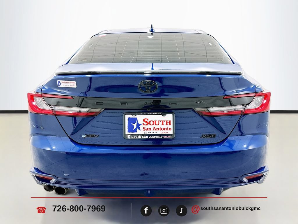 Used 2025 Toyota Camry XSE FWD image 7