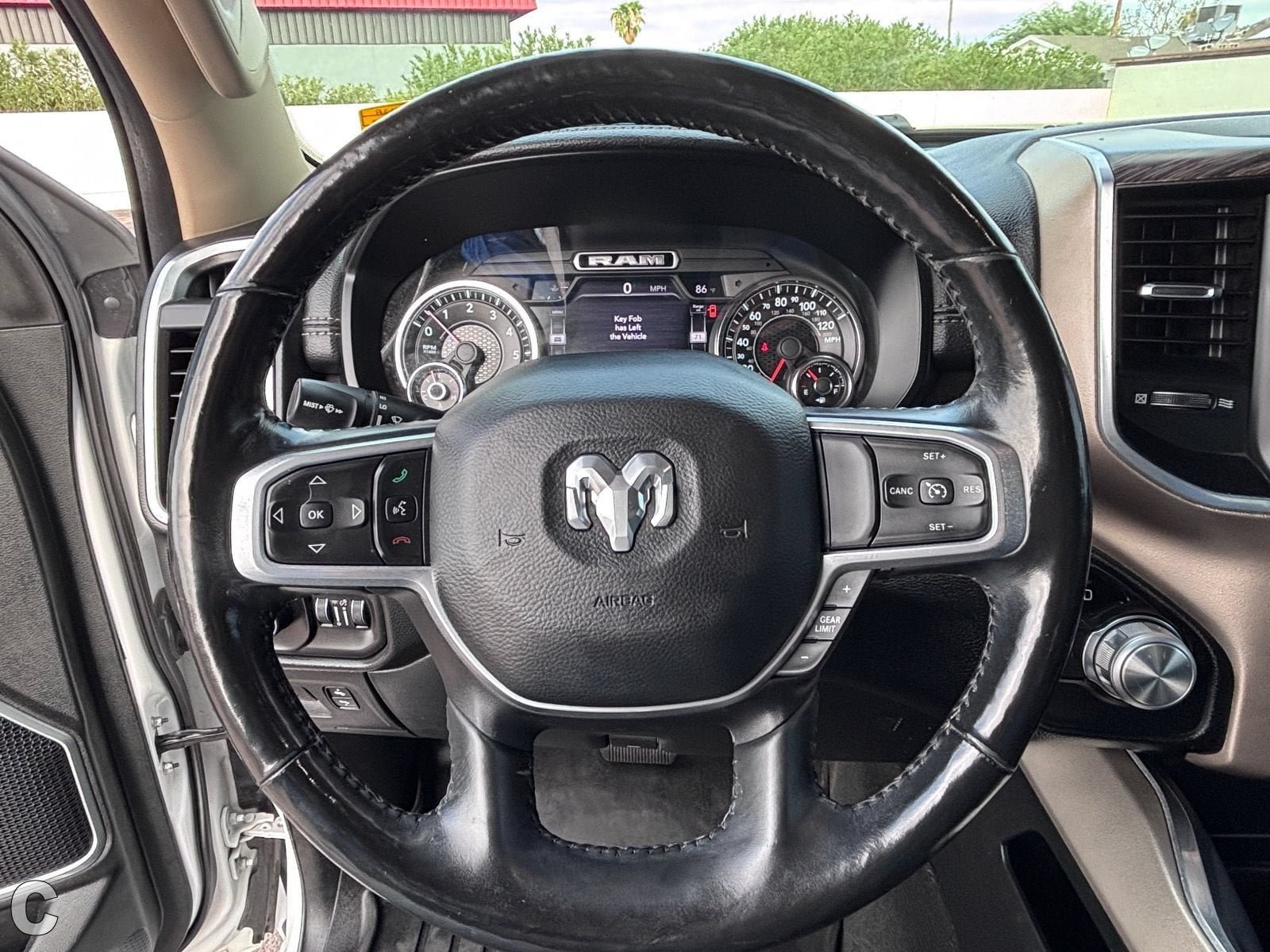 Used 2020 RAM 1500 Laramie RWD image 23