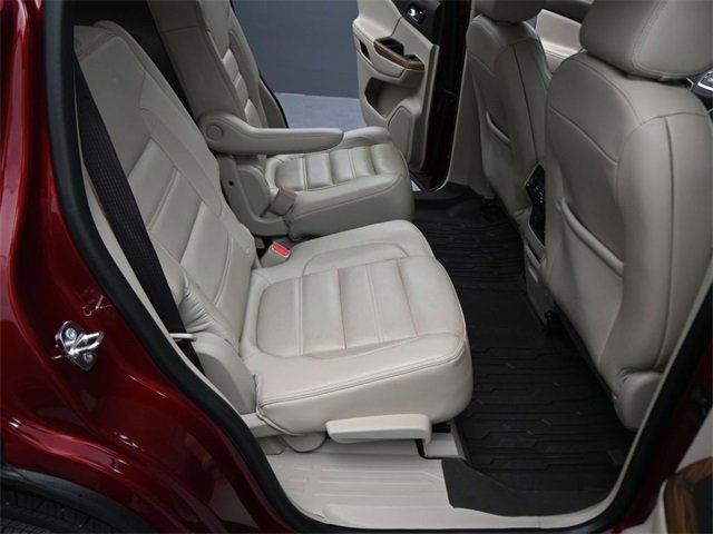 Used 2017 GMC Acadia Denali w/ Technology Package image 14