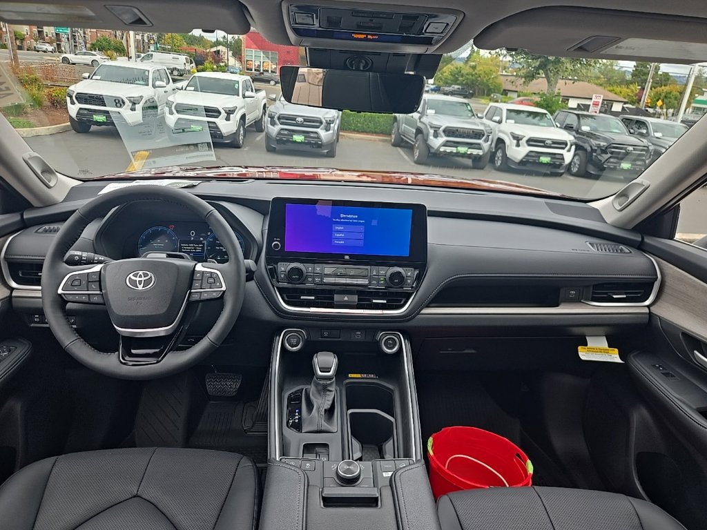 New 2026 Toyota Grand Highlander AWD image 26