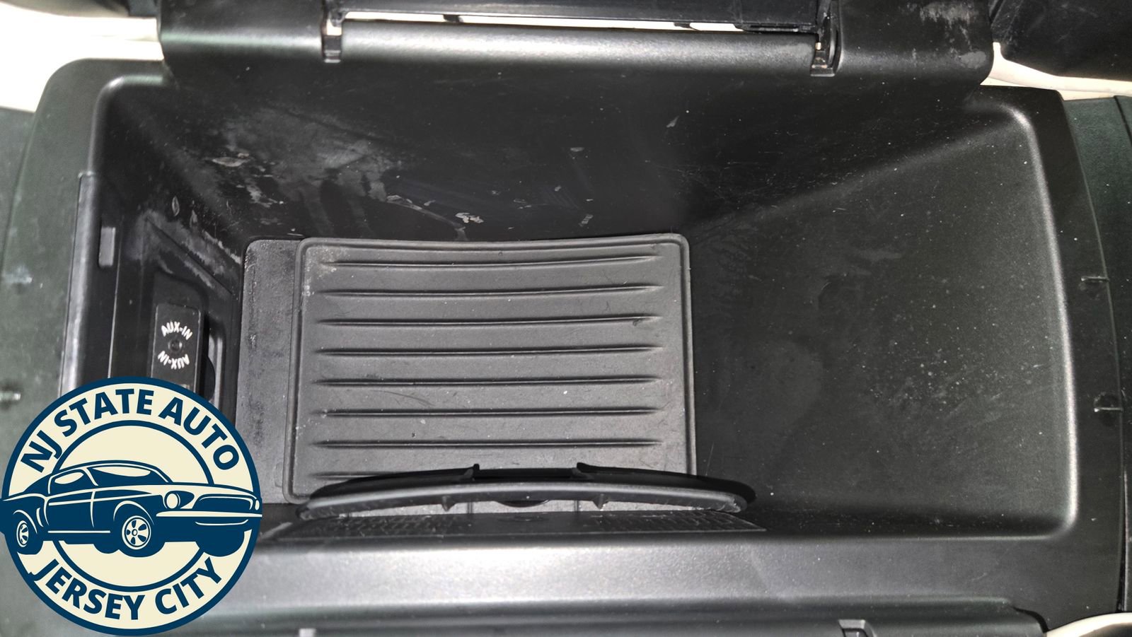 Used 2017 BMW X6 xDrive50i w/ Executive Package image 21