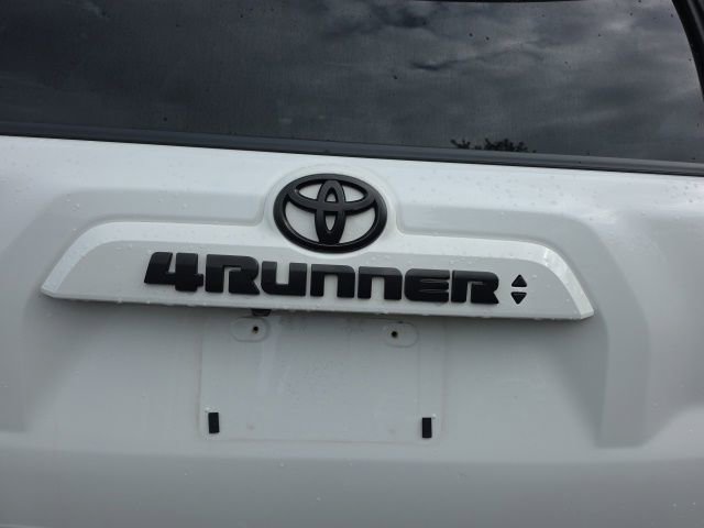 Used 2020 Toyota 4Runner SR5 Premium AWD/4WD image 6