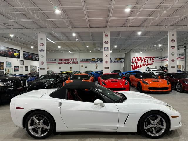 Used 2012 Chevrolet Corvette Convertible w/ 2LT Preferred Equipment Group RWD image 5