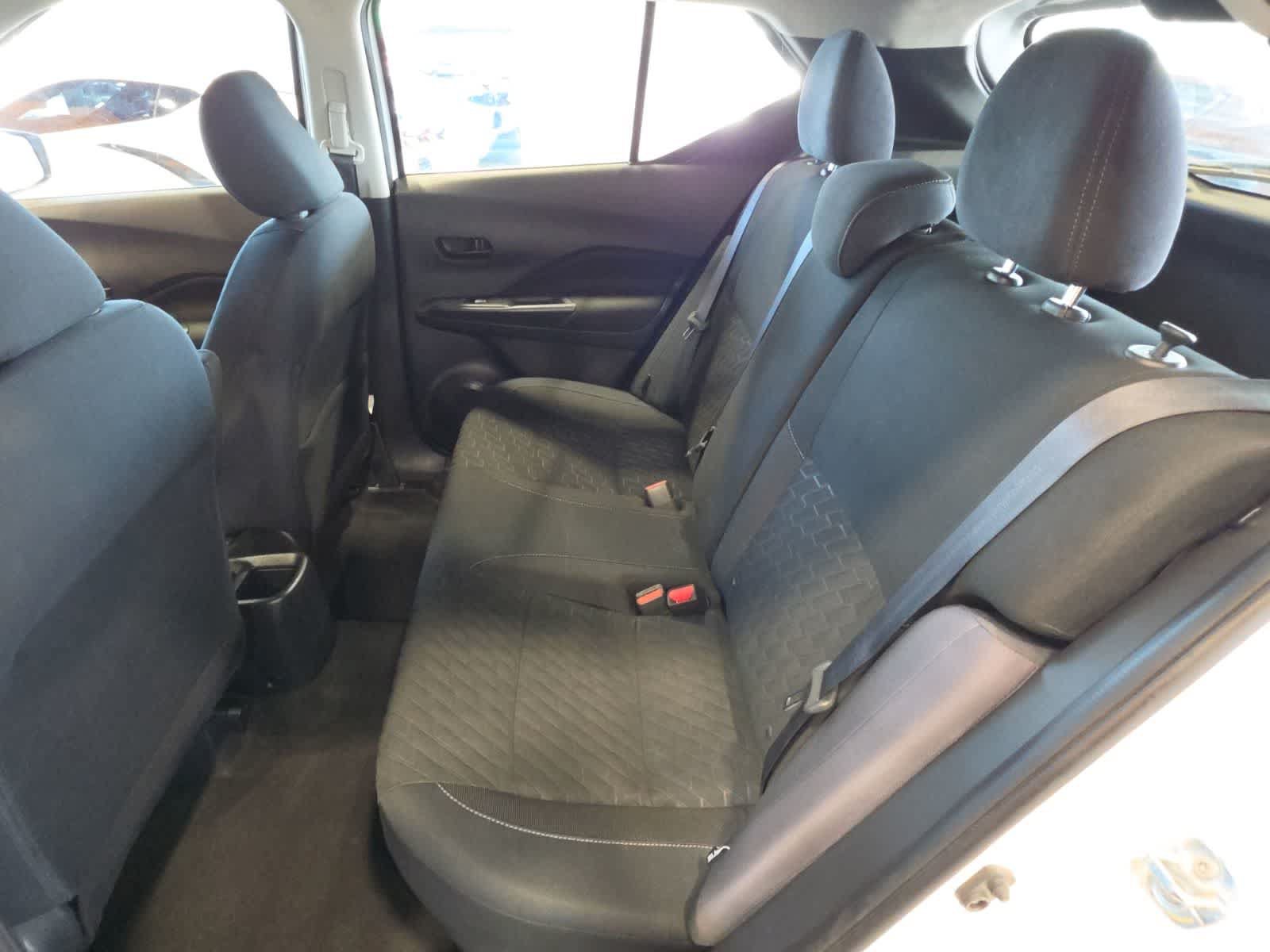 Used 2022 Nissan Kicks S FWD image 28