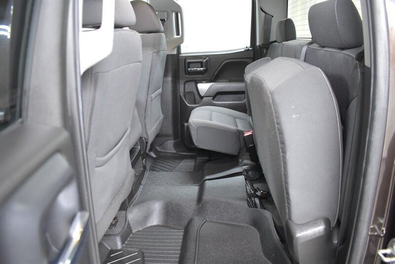 Used 2019 Chevrolet Silverado 1500 LT w/ All Star Edition AWD/4WD image 26