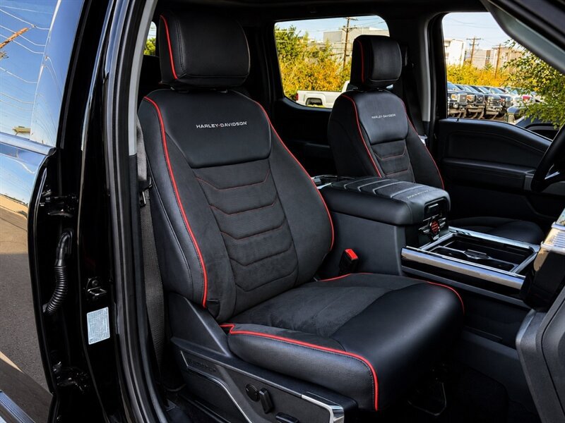 Used 2023 Ford F250 Lariat w/ Lariat Ultimate Package AWD/4WD image 19