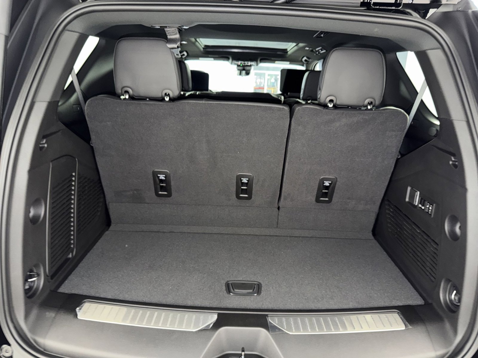 New 2026 GMC Yukon Denali w/ Denali Reserve Package image 27
