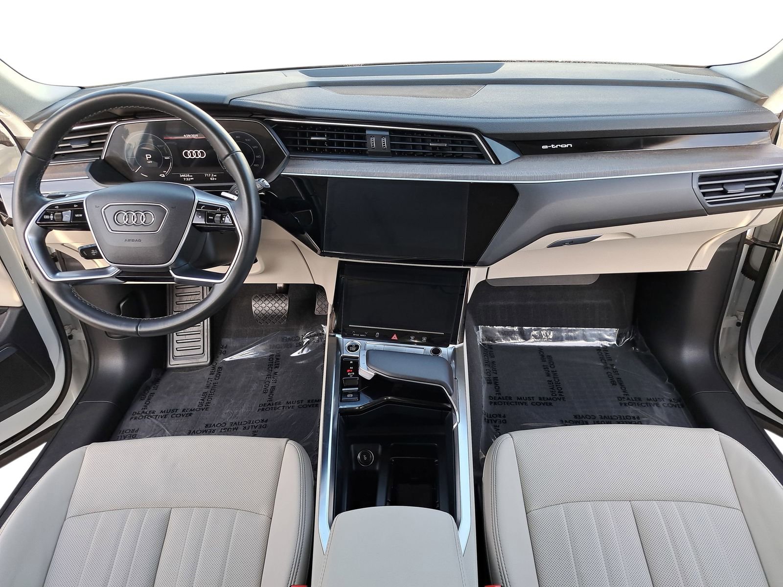Certified 2024 Audi Q8 e-tron Premium Plus w/ Premium Plus Package AWD/4WD image 9