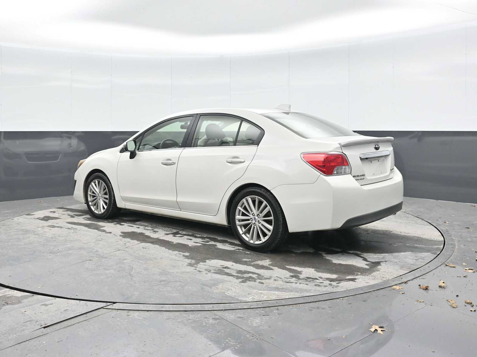Used 2016 Subaru Impreza 2.0i Limited image 2