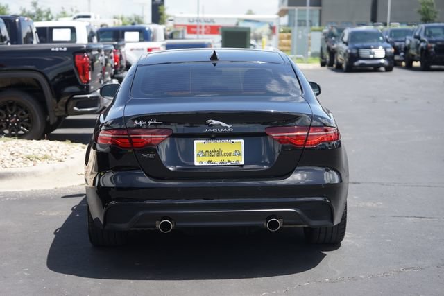 Used 2020 Jaguar XE S RWD image 7