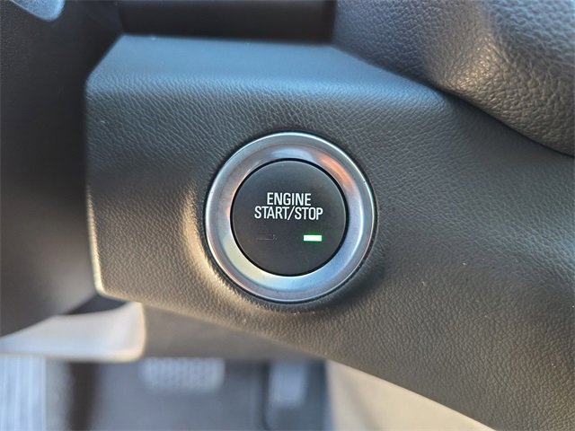 Used 2024 GMC Terrain SLT image 24