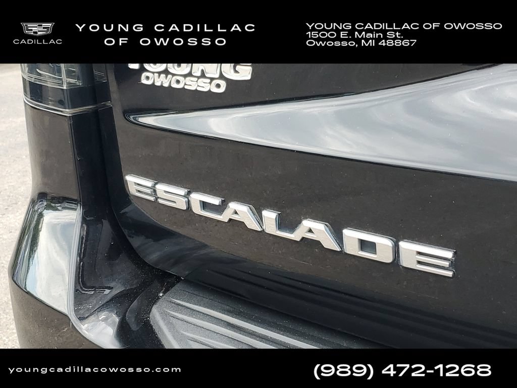 Certified 2022 Cadillac Escalade Premium Luxury w/ LPO, Illumination Package AWD/4WD image 36