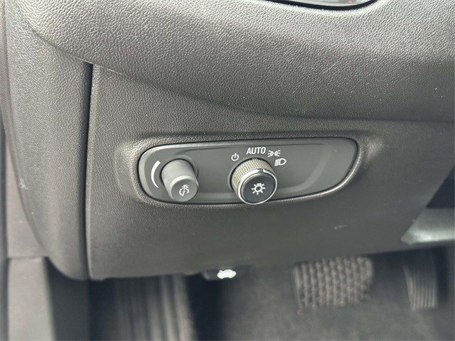 Used 2024 Chevrolet Equinox LT image 21