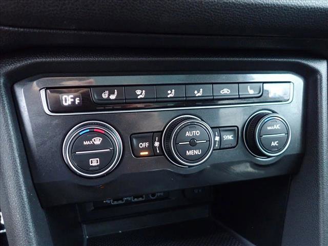 Used 2019 Volkswagen Tiguan SEL Premium image 24