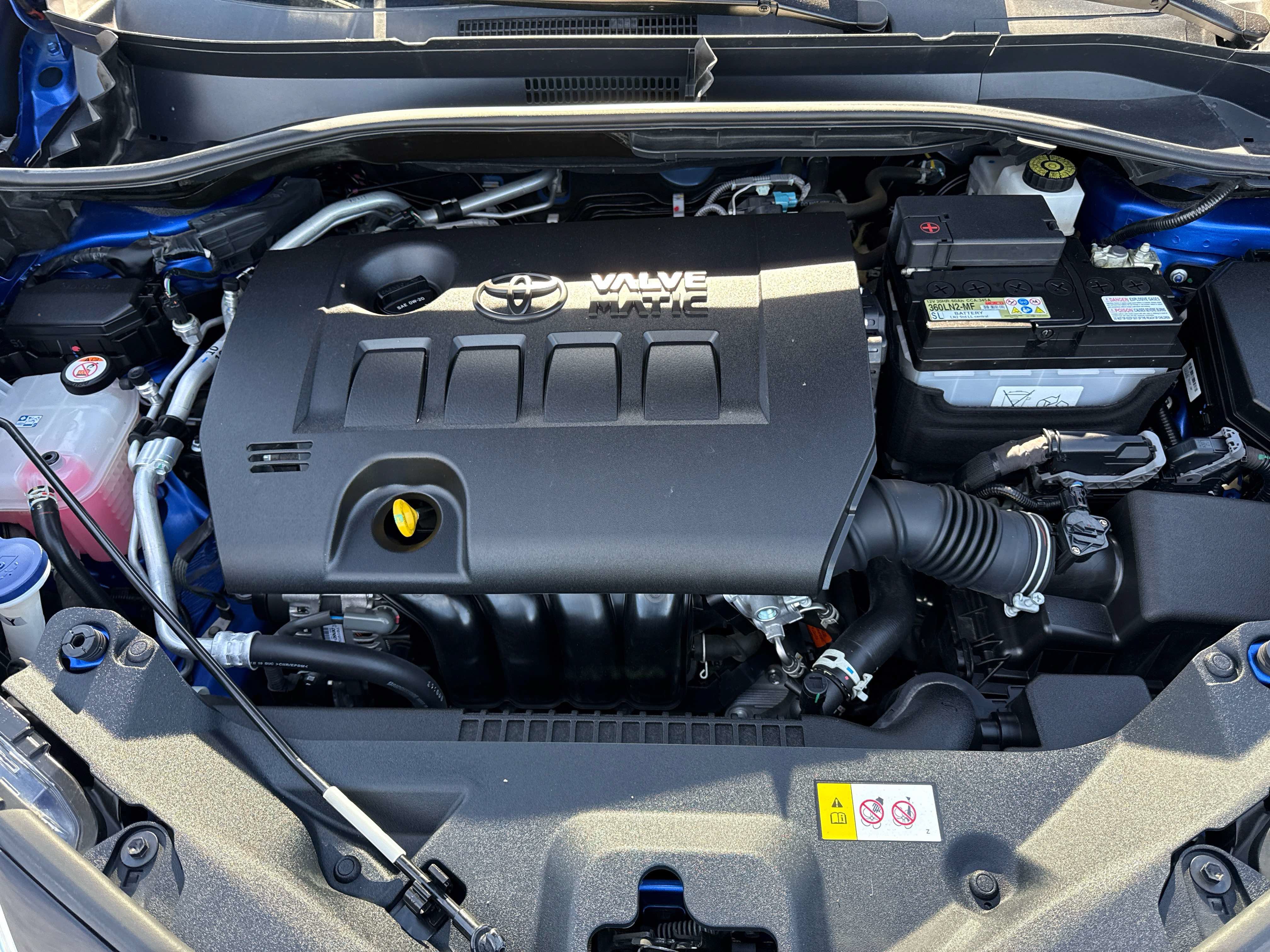 Used 2022 Toyota C-HR XLE FWD image 10