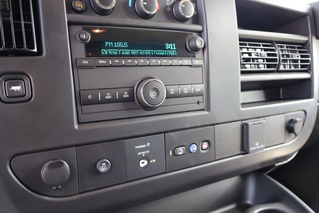New 2025 Chevrolet Express 2500 w/ Driver Convenience Package RWD image 17
