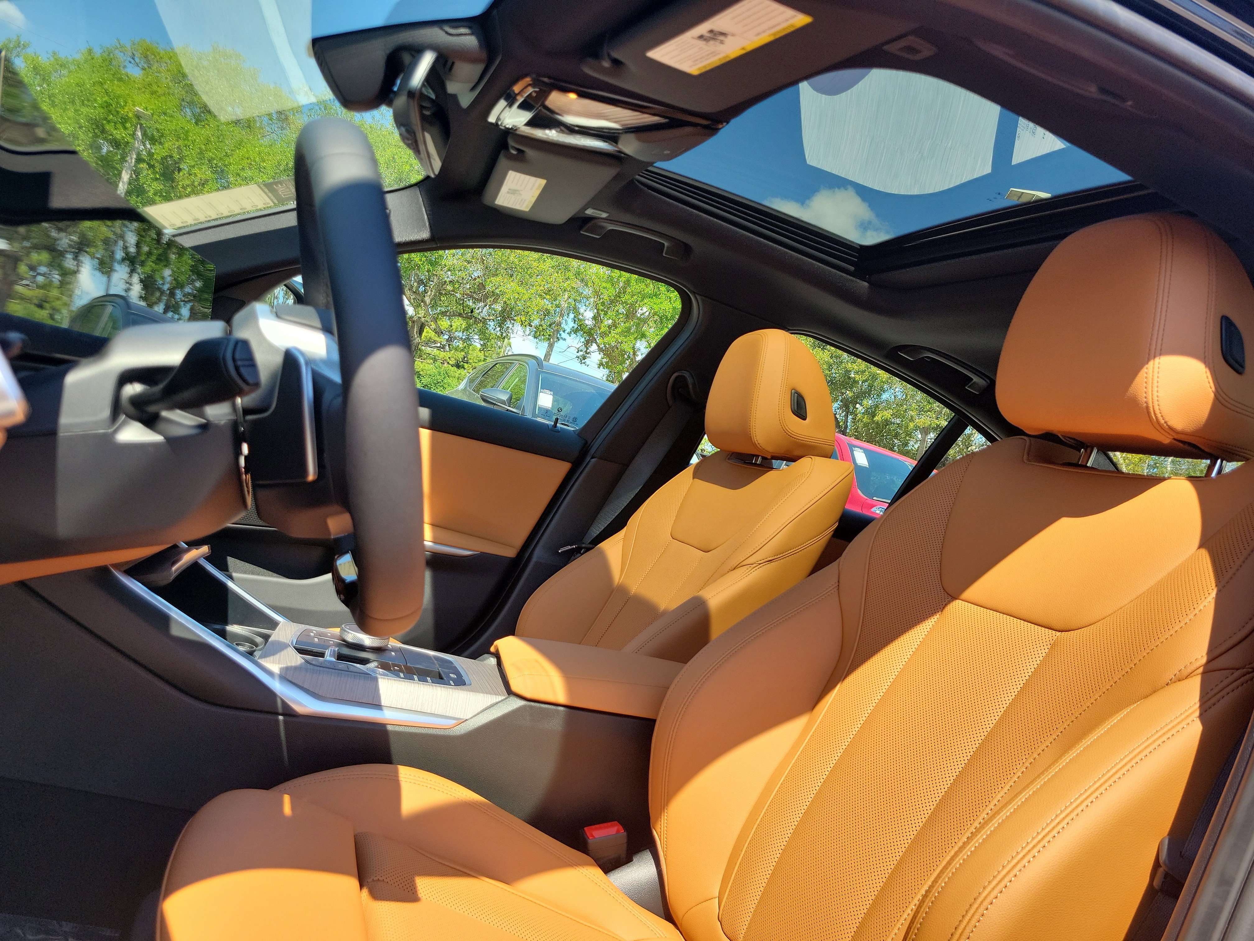 New 2026 BMW 330i Sedan w/ Convenience Package RWD image 21