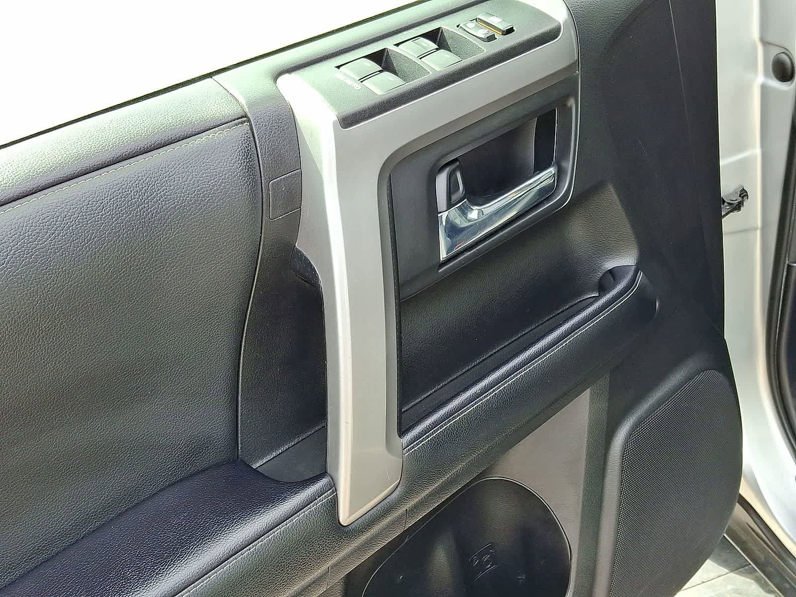 Used 2020 Toyota 4Runner SR5 Premium w/ Moonroof Package image 30
