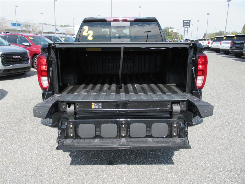Used 2022 GMC Sierra 1500 Elevation w/ Elevation Premium Package image 6