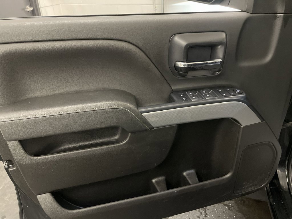 Used 2019 Chevrolet Silverado 1500 LT w/ All Star Edition image 14