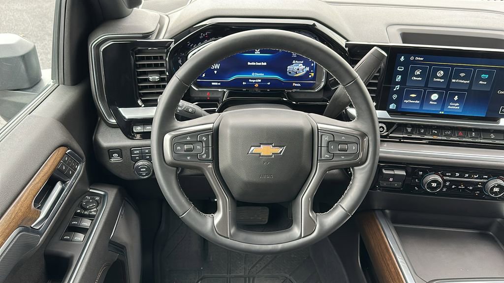 Certified 2025 Chevrolet Silverado 2500 High Country w/ High Country Premium Package image 12