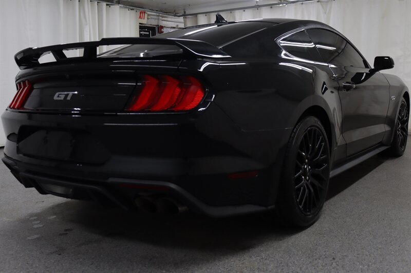 Used 2021 Ford Mustang GT Premium w/ GT Performance Package RWD image 6