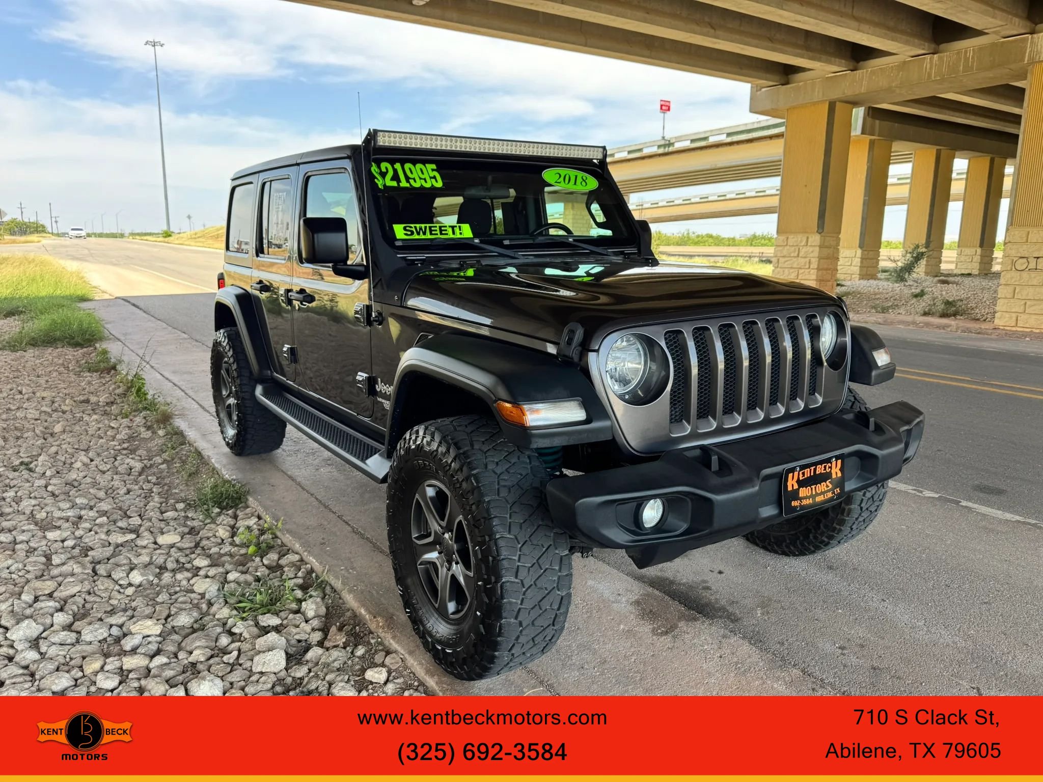 Used 2018 Jeep Wrangler Unlimited Sport S AWD/4WD image 1