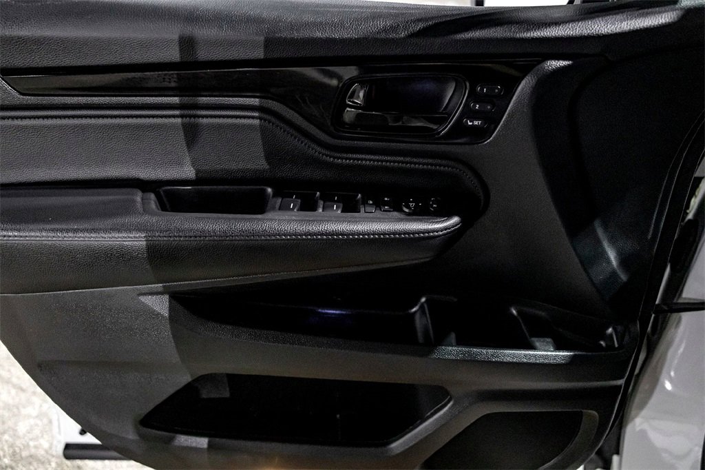 Used 2022 Honda Odyssey Touring image 21