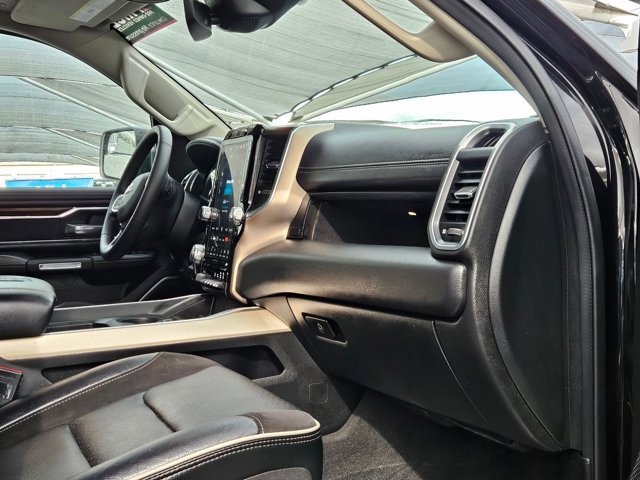Used 2022 RAM 1500 Laramie w/ Laramie Southwest Edition image 17