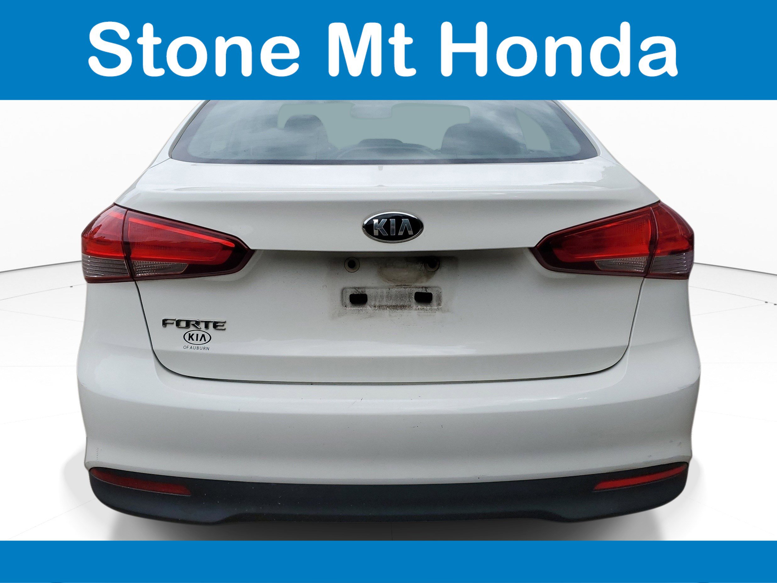 Used 2017 Kia Forte LX FWD image 5