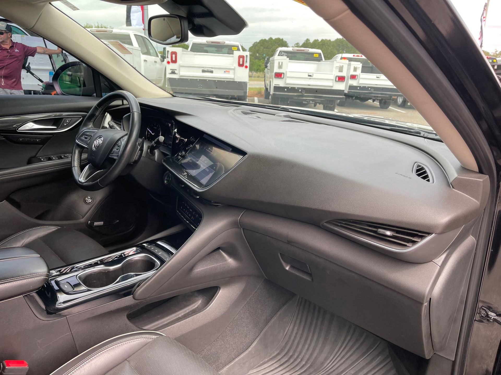 Used 2021 Buick Envision Essence w/ Technology Package I AWD/4WD image 28