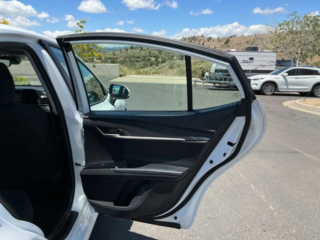 Used 2025 Toyota Camry LE w/ Convenience Package FWD image 19