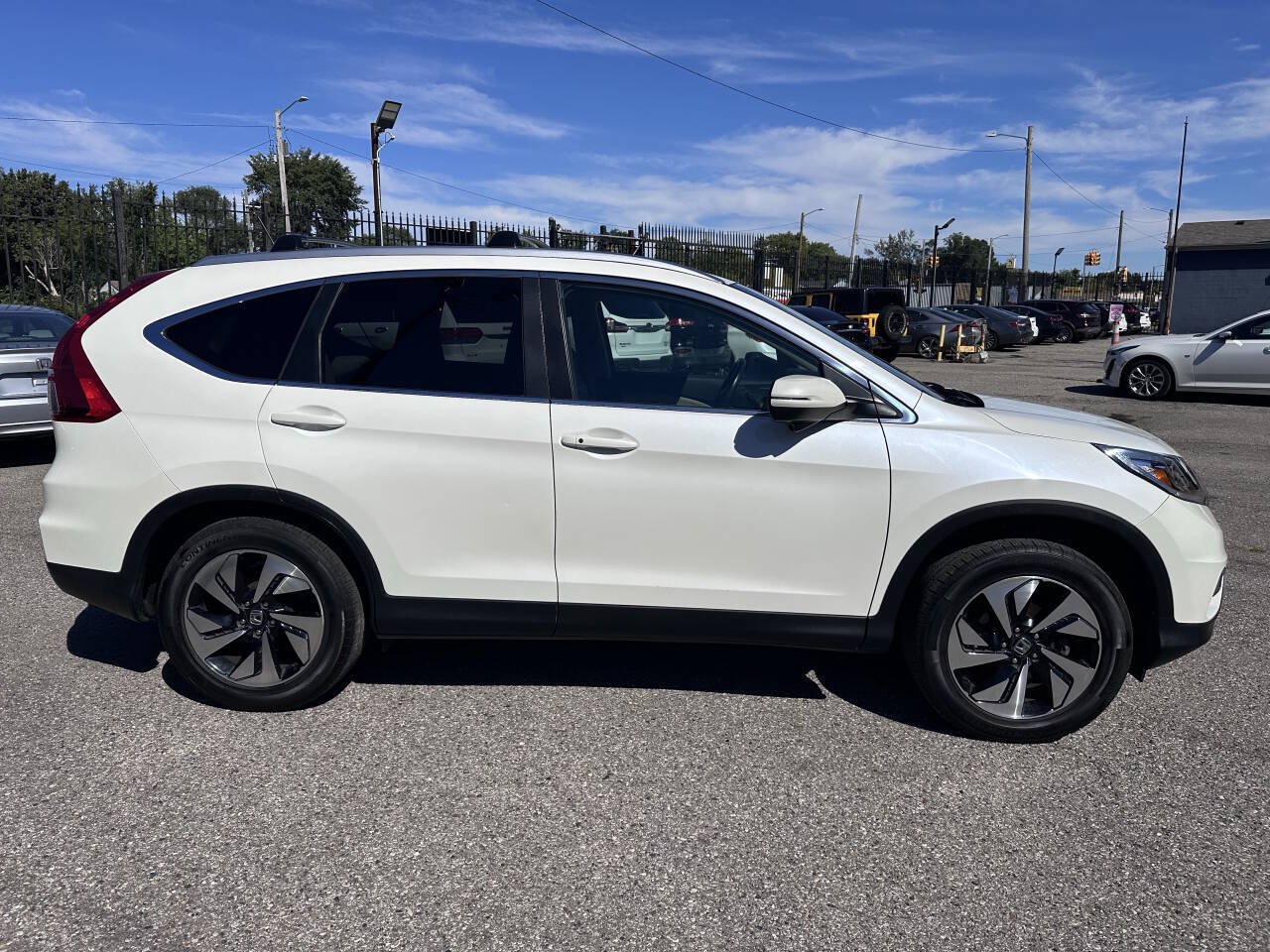 Used 2015 Honda CR-V Touring image 8