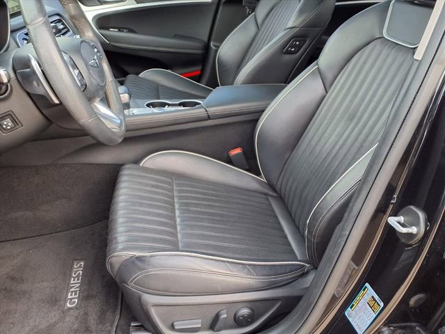 Used 2021 Genesis G70 2.0T w/ Elite Package RWD image 10