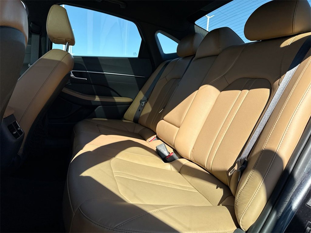 Used 2020 Hyundai Sonata Limited w/ Cargo Package image 23