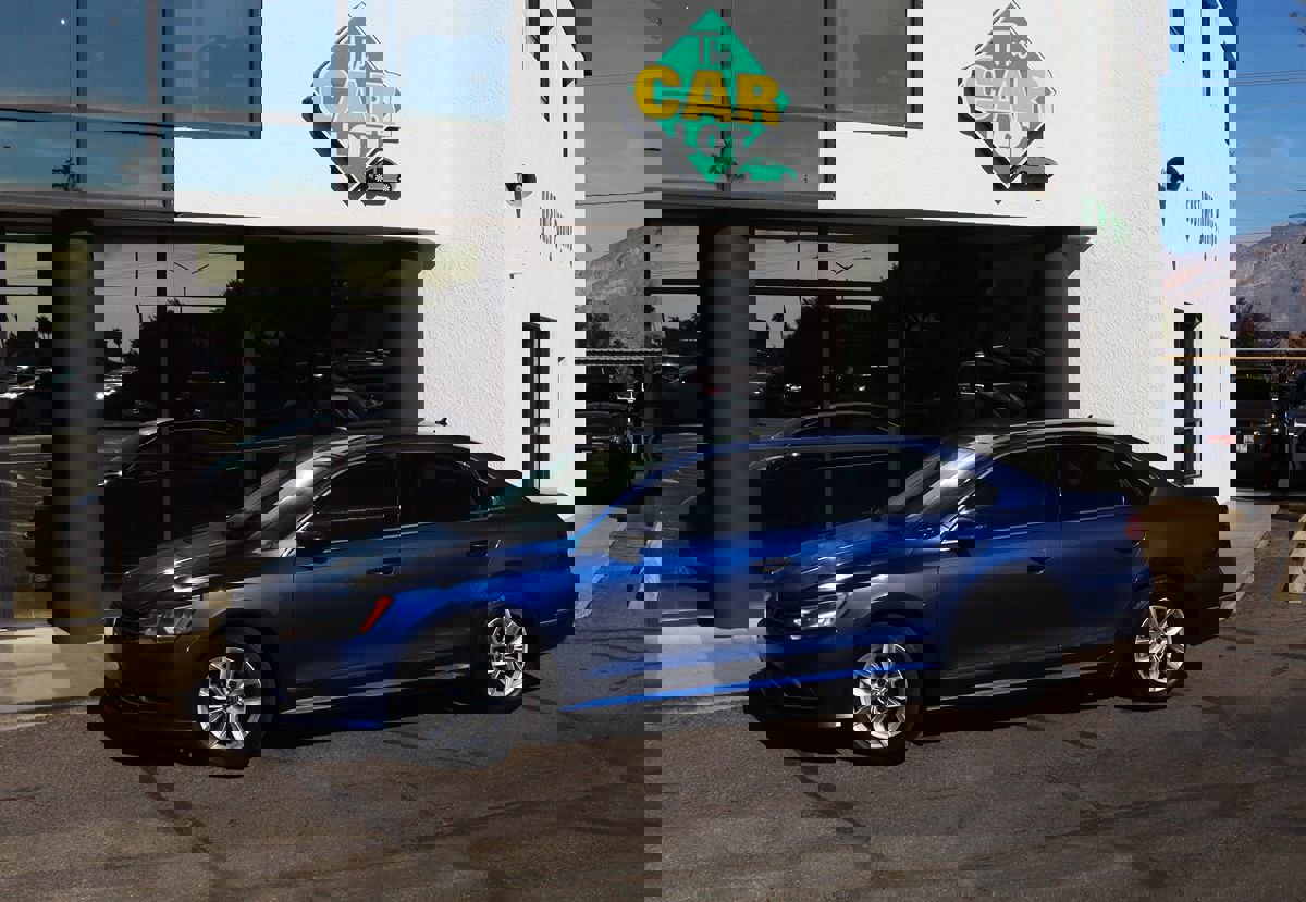 Used 2017 Volkswagen Passat 1.8T S image 4