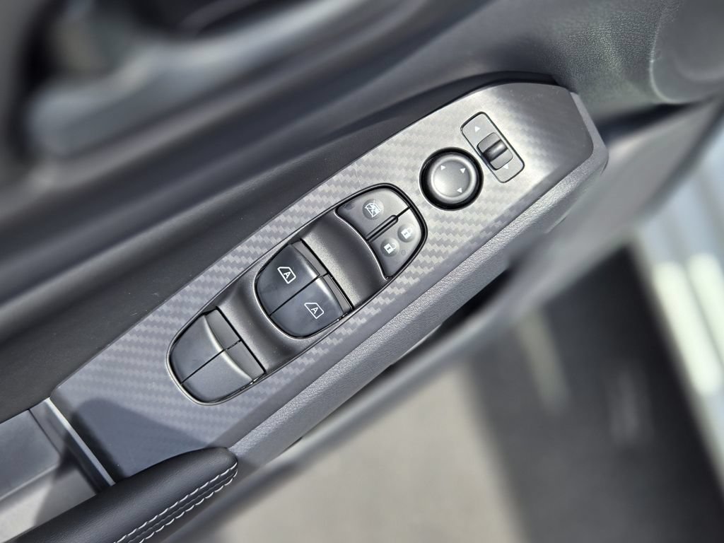 New 2026 Nissan Altima 2.5 SV FWD image 17