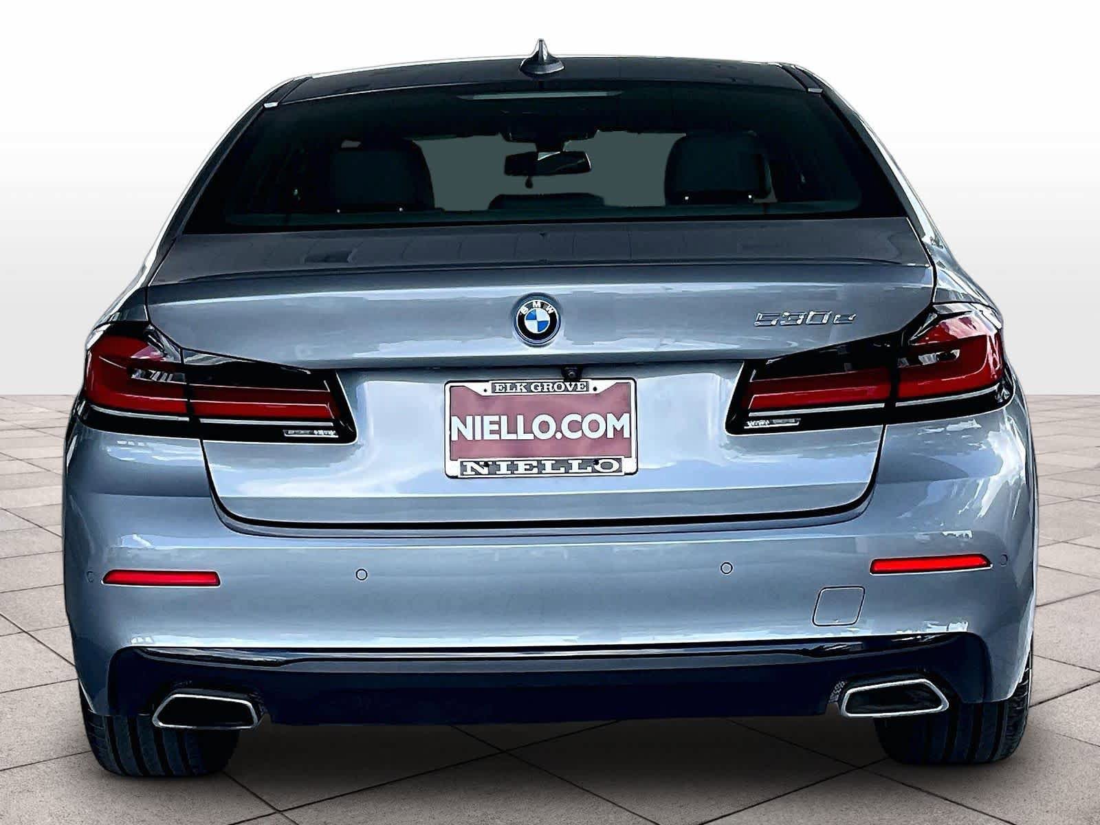 Used 2023 BMW 530e w/ Convenience Package RWD image 6