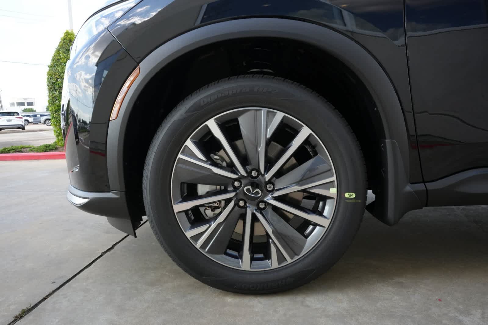Used 2027 INFINITI QX60 Luxe w/ Cargo Package FWD image 26