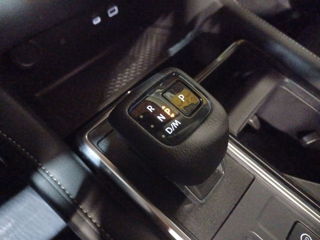 Used 2024 Nissan Pathfinder SL image 20