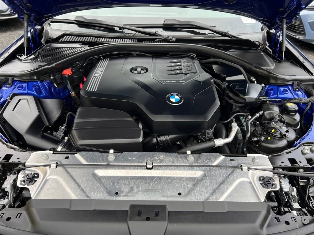 Used 2022 BMW 330i Sedan w/ M Sport Package image 39