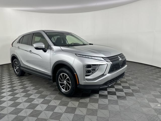Used 2023 Mitsubishi Eclipse Cross ES AWD/4WD image 3